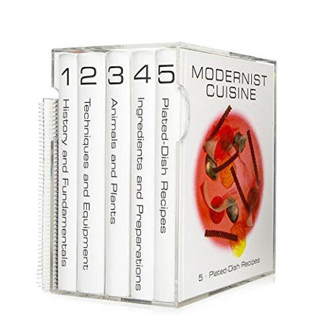 Modernist Cuisine: The Art and Science of Cooking (6 Volume Set)
