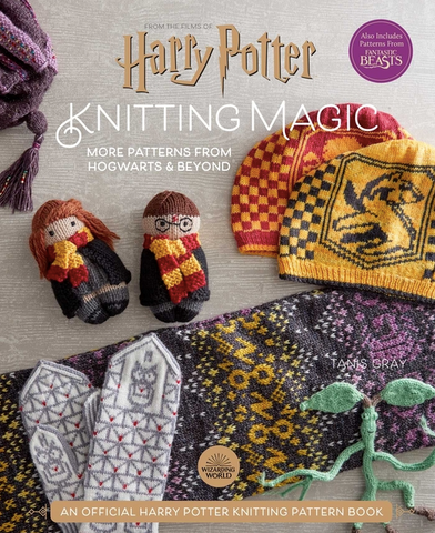 Harry Potter: Knitting Magic: More Patterns from Hogwarts and Beyond: An Official Harry Potter Knitting Book